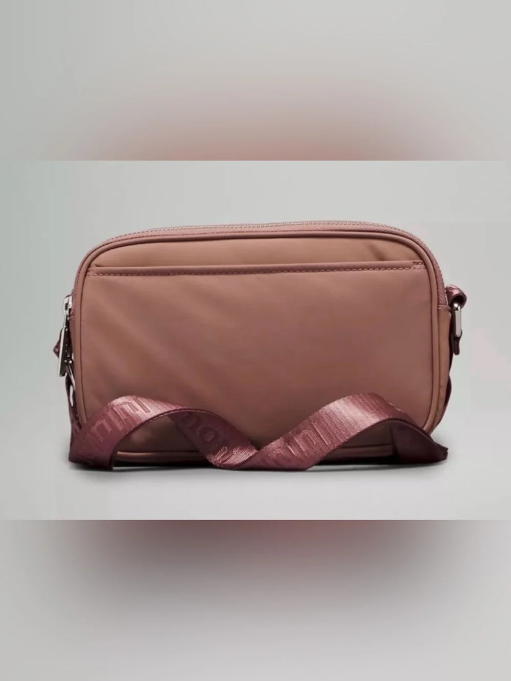 Lululemon Crossbody Camera Bag 2L Twilight Rose